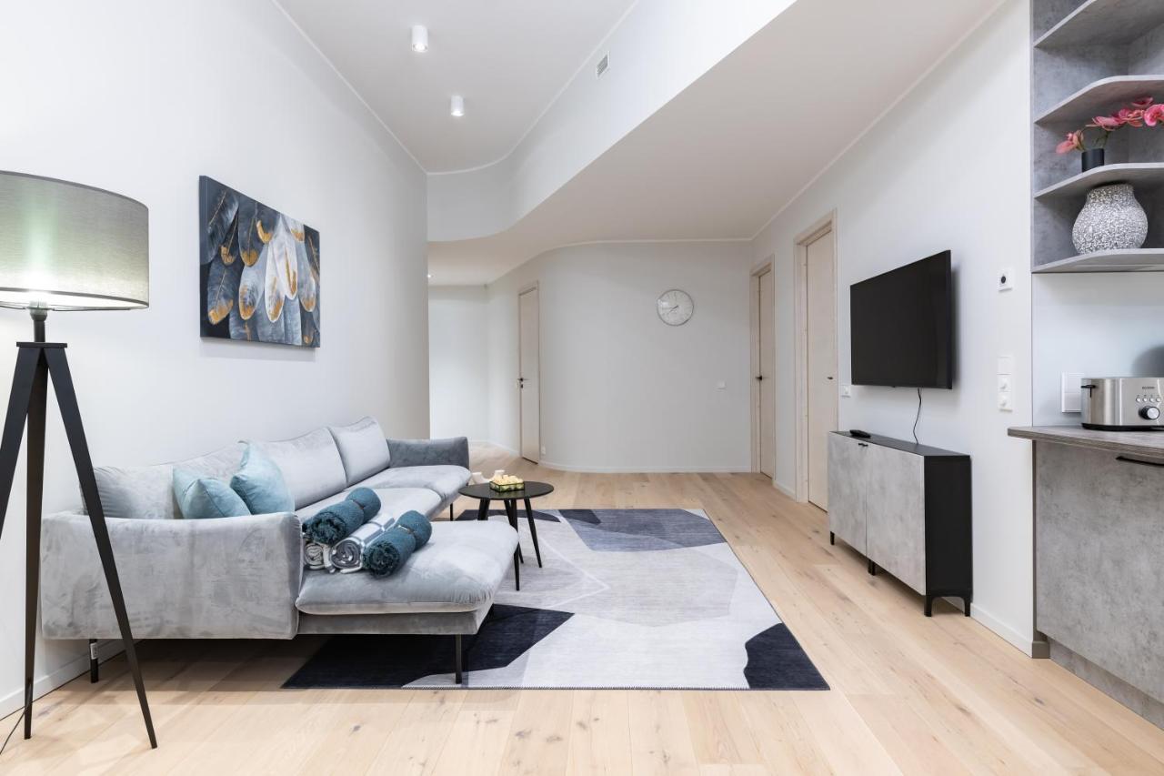 Dashaus 2 Bedroom Apartment タリン エクステリア 写真