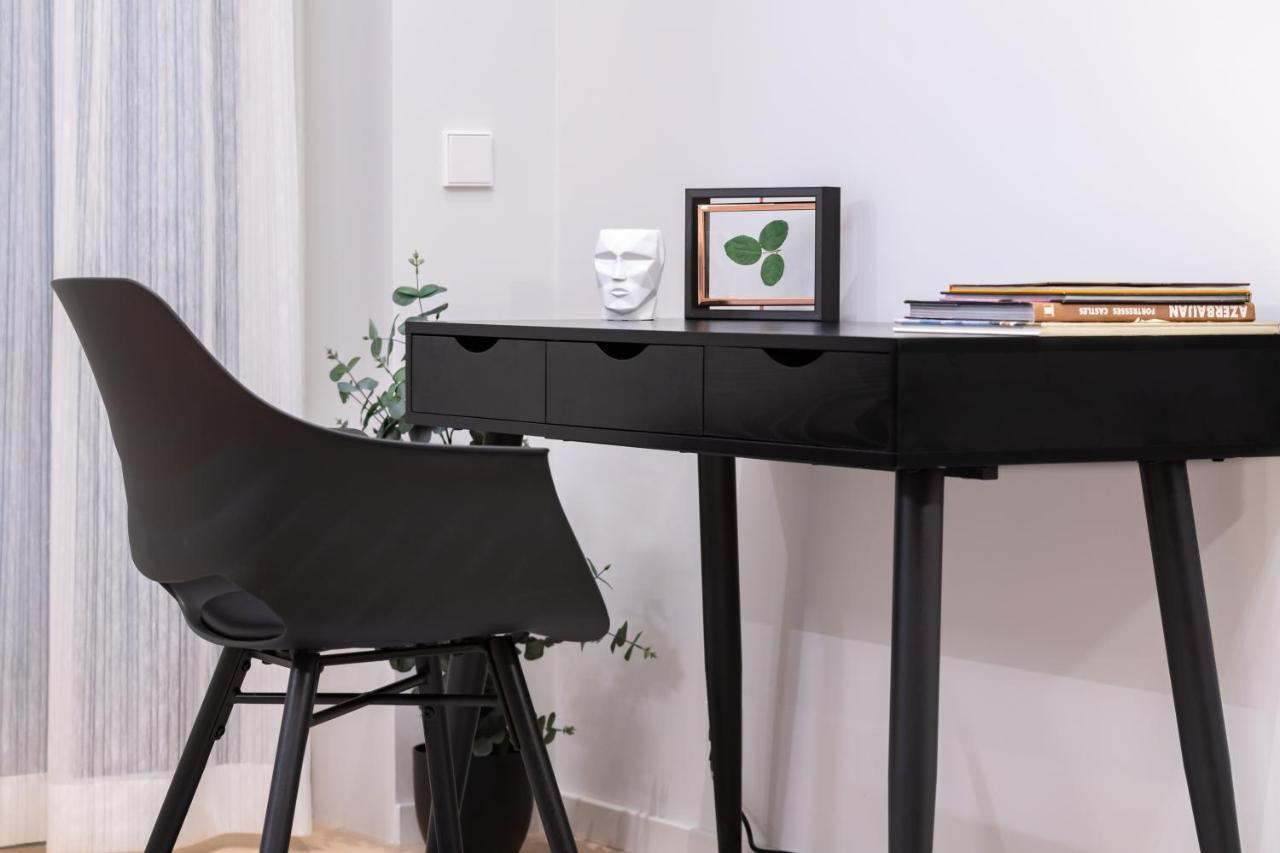 Dashaus 2 Bedroom Apartment タリン エクステリア 写真