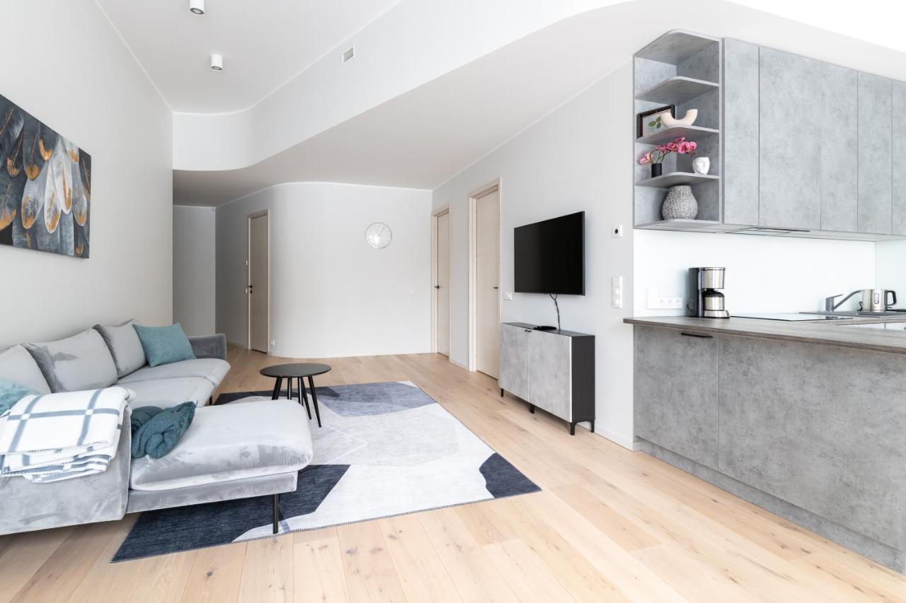 Dashaus 2 Bedroom Apartment タリン エクステリア 写真